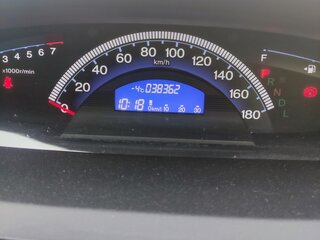 2016 Honda Freed Spike I Рестайлинг 2, серебристый, 1500000 рублей, вид 2