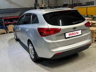 2015 Kia Ceed II Рестайлинг, серебристый, 1310000 рублей, вид 5