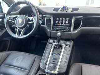 2017 Porsche Macan GTS I, белый, 4150000 рублей, вид 3