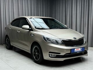 2015 Kia Rio III Рестайлинг, бежевый, 829000 рублей, вид 3
