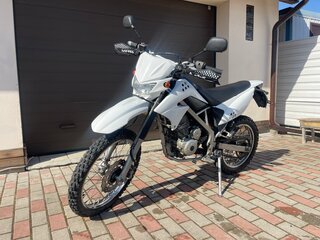 2010 Kawasaki KLX 125, белый, 300000 рублей, вид 2