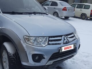 2013 Mitsubishi L200 IV Рестайлинг, серебристый, 1810000 рублей, вид 2