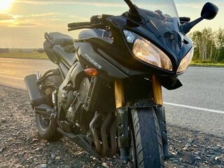 Yamaha FZ8