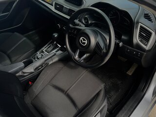 2016 Mazda Axela III Рестайлинг, серебристый, 1000000 рублей, вид 2