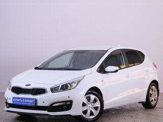 2018 Kia Ceed II Рестайлинг, белый, 1329000 рублей, вид 3