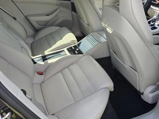 2017 Porsche Panamera 4 Executive II, серый, 5467800 рублей, вид 4