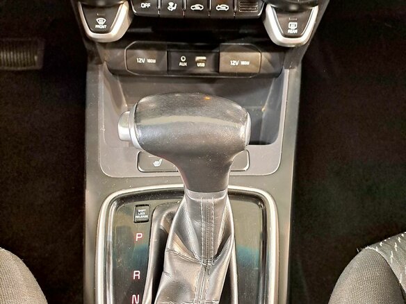 2018 Kia Rio IV, чёрный, 1025000 рублей - вид 21