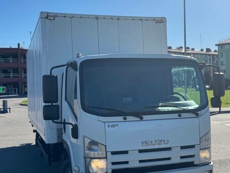 2015 Isuzu Elf (N-series), белый, 1700000 рублей, вид 2