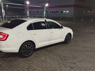 2019 Skoda Rapid I Рестайлинг, белый, 1200000 рублей, вид 4