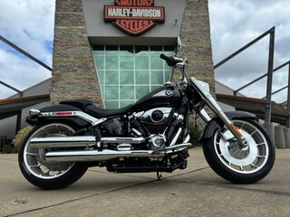 2026 Harley-Davidson Fat Boy, чёрный, 3490000 рублей, вид 3
