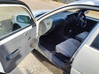 1999 Toyota Corolla VII (E100), белый, 320000 рублей, вид 5