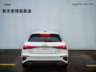 2023 Audi A3 Sportback 35 TFSI IV (8Y), белый, 1644400 рублей, вид 4