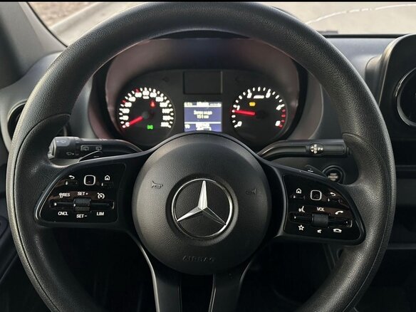 2019 Mercedes-Benz Sprinter, белый, 4350000 рублей - вид 6
