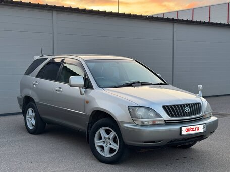2000 Toyota Harrier I (XU10) Рестайлинг, серый, 645000 рублей, вид 1