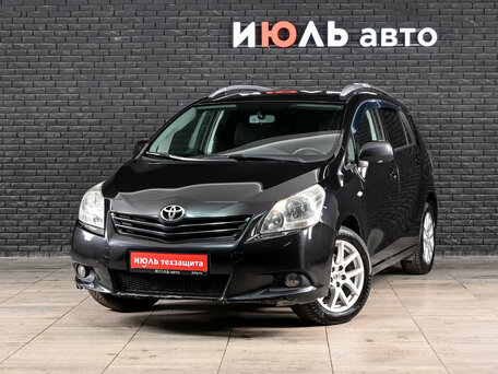 Toyota Verso I