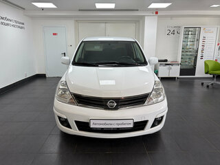 2013 Nissan Tiida I Рестайлинг, белый, 624000 рублей, вид 2