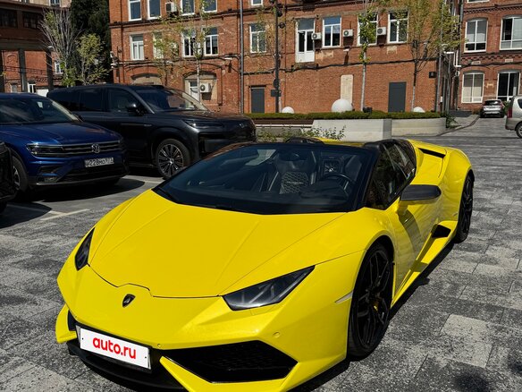 2016 Lamborghini Huracán I, жёлтый, 13500000 рублей