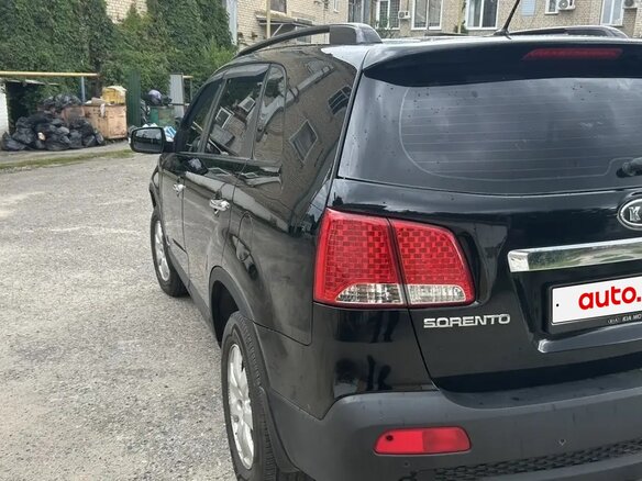 2010 Kia Sorento II, чёрный, 1250000 рублей - вид 5