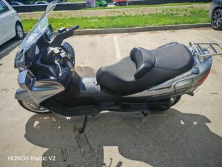 2007 Suzuki Burgman (SkyWave) 650, серебристый, 480000 рублей, вид 3