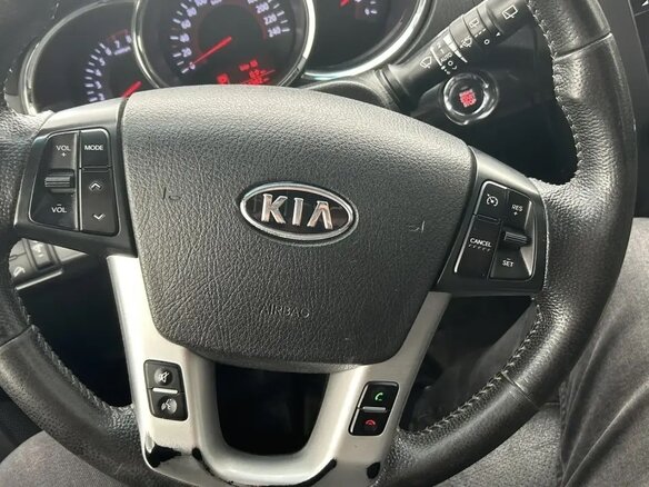2010 Kia Sorento II, чёрный, 1250000 рублей - вид 9