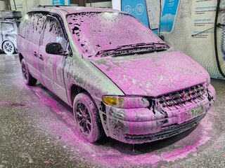 2000 Dodge Caravan III, серебристый, 220000 рублей, вид 2