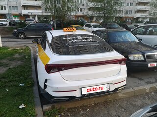 2021 Kia K5 III, белый, 1700000 рублей, вид 4