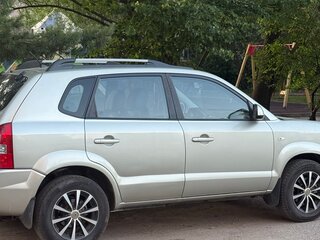 2008 Hyundai Tucson I, серебристый, 740000 рублей, вид 4