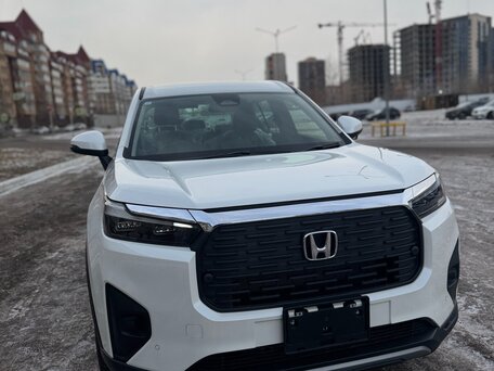 2023 Honda WR-V III, белый, 1690000 рублей, вид 3