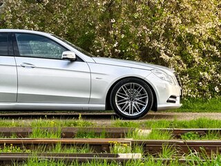 2011 Mercedes-Benz E-Класс 200 7G-Tronic IV (W212, S212, C207), серебристый, 1350000 рублей, вид 3