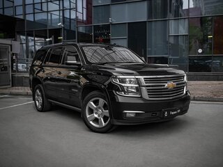 2019 Chevrolet Tahoe IV, чёрный, 3075000 рублей, вид 1