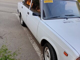 2004 Lada (ВАЗ) 2107, белый, 200000 рублей, вид 2
