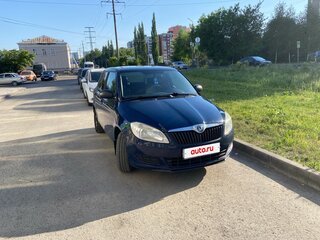 2011 Skoda Fabia II Рестайлинг, синий, 650000 рублей, вид 2