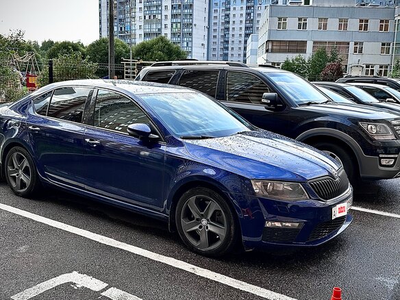 2016 Skoda Octavia III (A7), синий, 1300000 рублей - вид 13