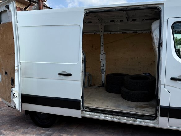 2013 Renault Master, белый, 1795000 рублей - вид 13