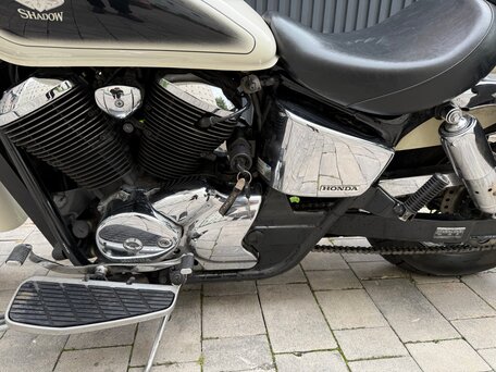 2006 Honda Shadow 400, белый, 505000 рублей, вид 4