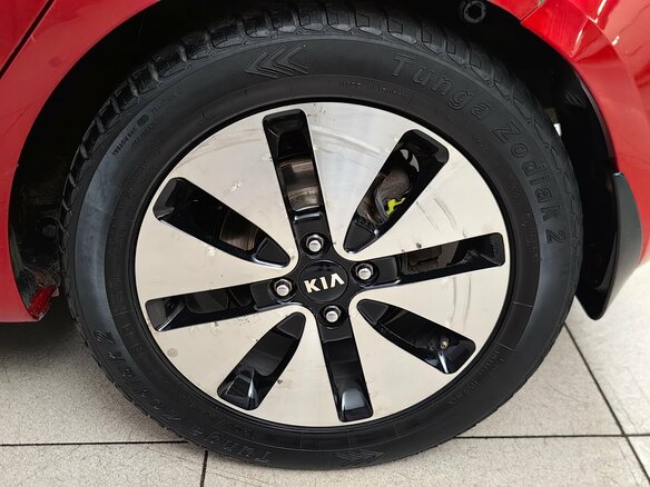 2012 Kia Rio 4-speed III, красный, 808000 рублей - вид 23