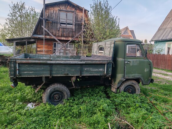 1987 УАЗ 3303, зелёный, 250000 рублей