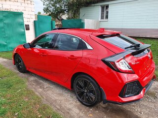 2019 Honda Civic X Рестайлинг, красный, 1880000 рублей, вид 4