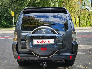2008 Mitsubishi Pajero IV, серый, 1620000 рублей, вид 5