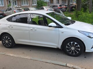 2021 Hyundai Solaris II Рестайлинг, белый, 1100000 рублей, вид 4