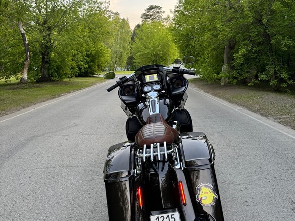 2018 Harley-Davidson Road Glide, чёрный, 1700000 рублей - вид 3