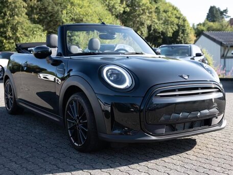 2023 Mini Cabrio Cooper III Рестайлинг 2, чёрный, 2850000 рублей, вид 4
