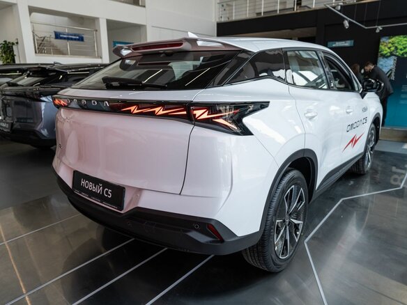 2026 Omoda C5 II, белый, 2629000 рублей - вид 8
