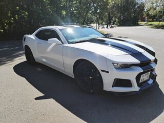 2014 Chevrolet Camaro V Рестайлинг, белый, 1760000 рублей, вид 2
