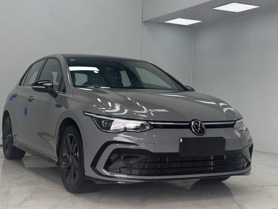 Открыть фотографии: Volkswagen Golf VIII