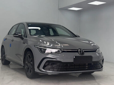 Volkswagen Golf VIII