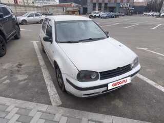 1998 Volkswagen Golf IV, белый, 200000 рублей, вид 2