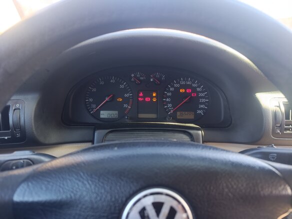 1998 Volkswagen Passat B5, зелёный - вид 2