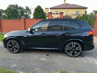 2018 BMW X5 M50d IV (G05/G18), чёрный, 5990000 рублей, вид 1