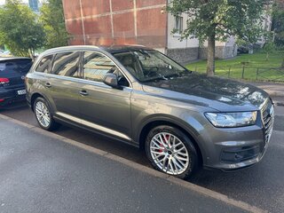 2016 Audi Q7 II (4M), серый, 3875000 рублей, вид 3